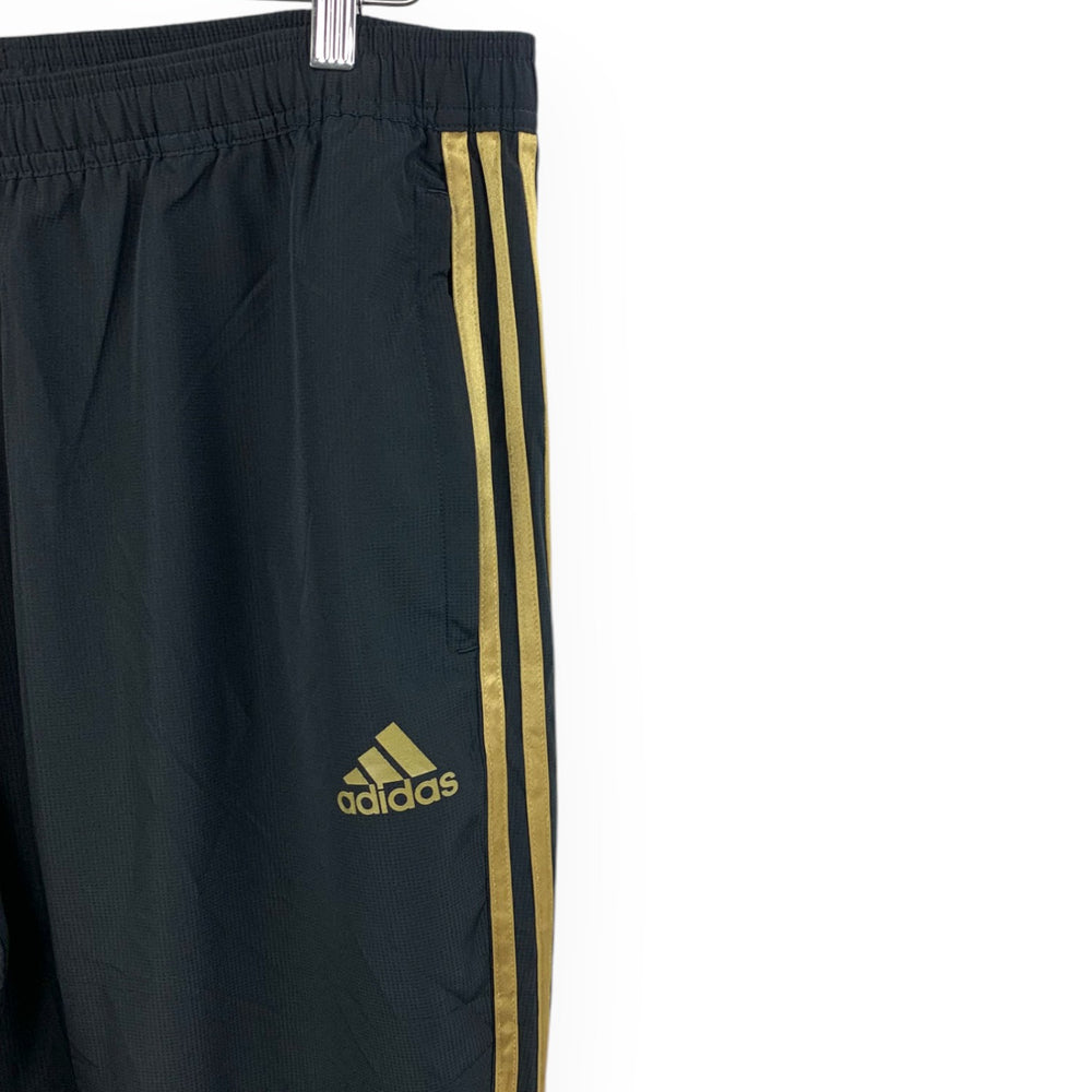 ADIDAS men's sports pants Size XL