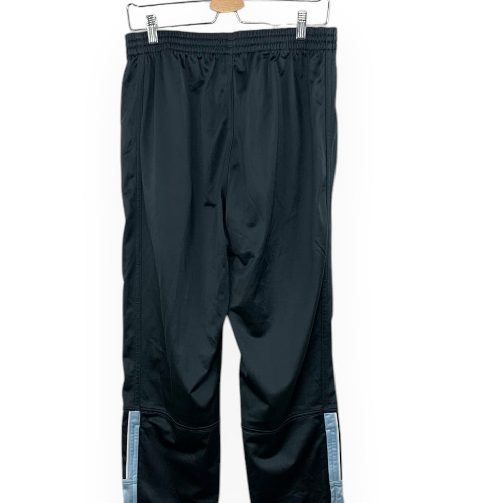 
                  
                    Pantalon de sport homme ADIDAS Taille M
                  
                