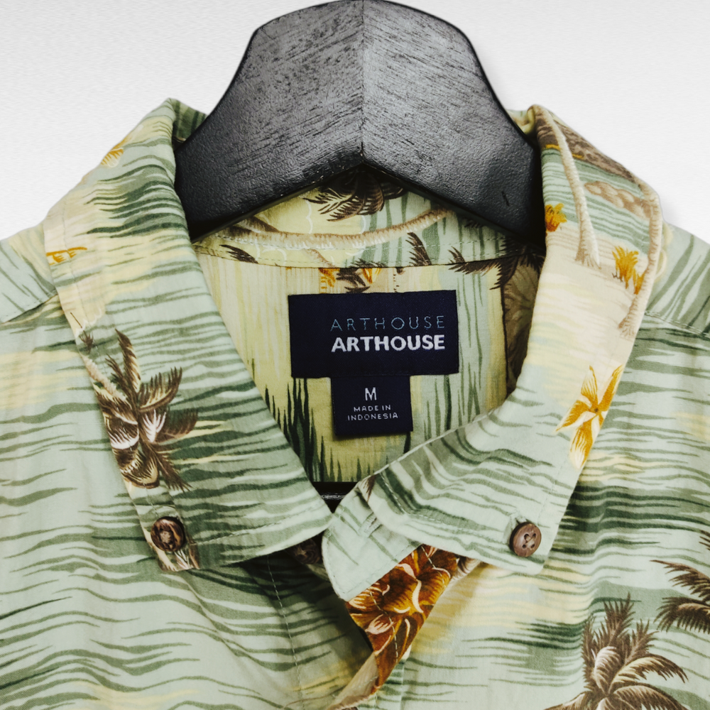 
                  
                    VINTAGE Camisa hawaiana Talla M
                  
                