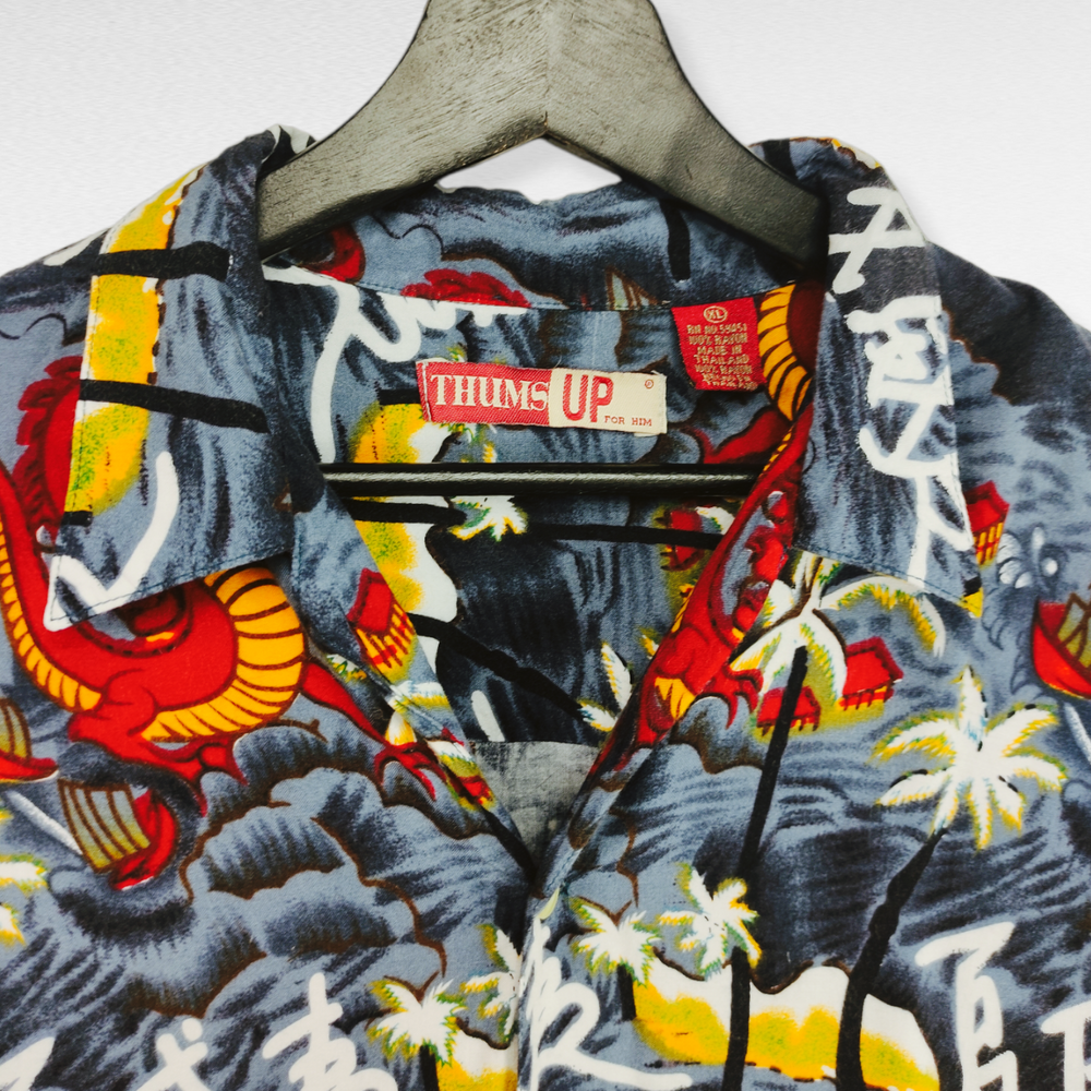 
                  
                    VINTAGE Camisa hawaiana Talla XL
                  
                