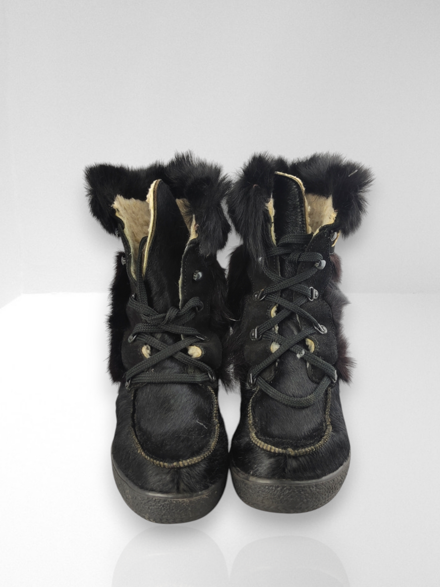 CRISTINA women's fur and sheepskin boots Size 39